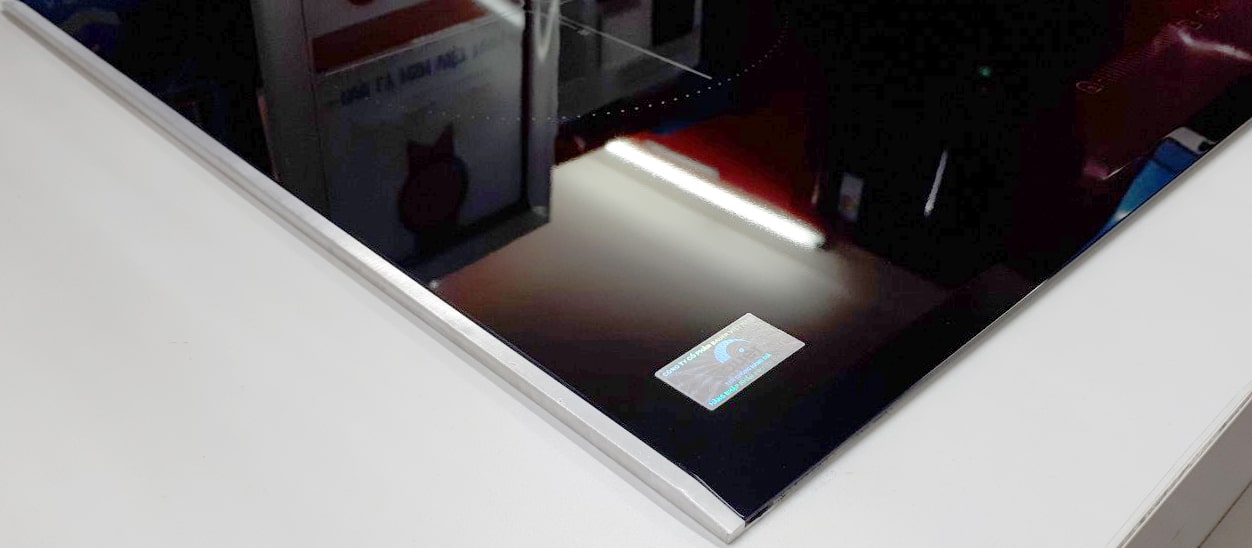 1. Bếp từ Bauer BE62SS trang bị mặt kính Schott Ceran loại 1 nhập khẩu trực tiếp từ CHLB Đức