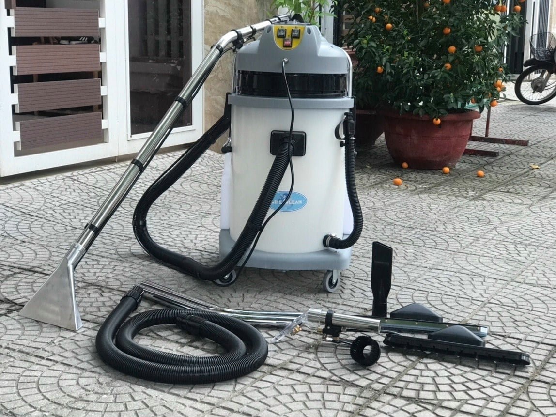 Máy hút bụi công nghiệp LifeClean LC602J sở hữu thiết kế đơn giản, gọn nhẹ