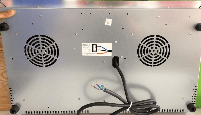 Bếp từ Arber AB-688 sử dụng chất liệu thép cao cấp