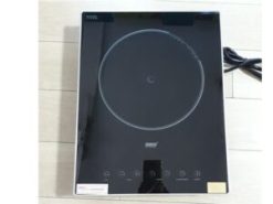 Bếp từ Lorca Lorca TA-1018C sở hữu bảng điều khiển bằng phím cảm ứng