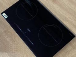 2. Kaff KF-FL808II  sử dụng mặt kính Crystal có khả năng chịu lực va đập và sốc nhiệt tới 1000 độ C