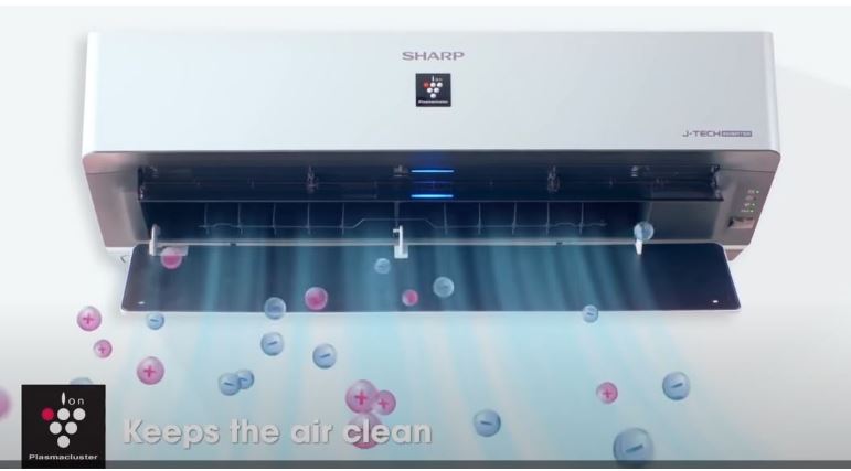 4. Máy lạnh Sharp AH XP10YHW sở hữu công nghệ lọc không khí Plasmacluster Ion