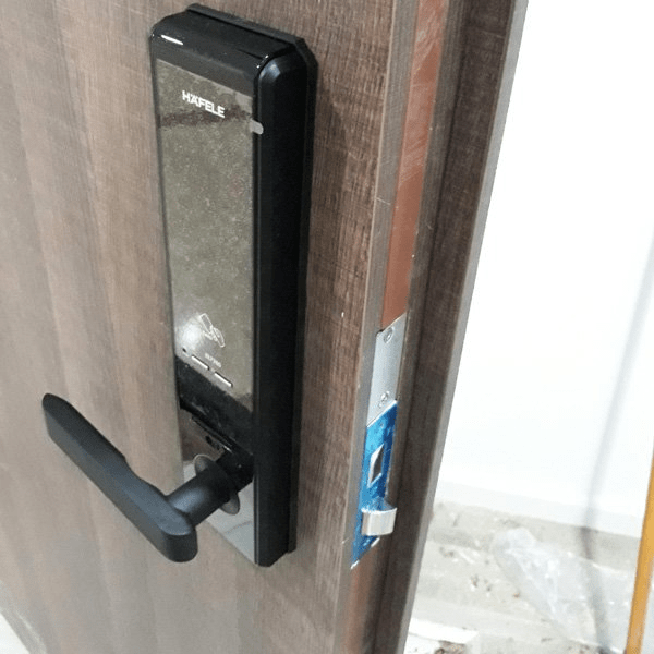 Khoá điện tử Hafele EL7200 - TC lắp đặt cho nhiều kiến trúc nhà