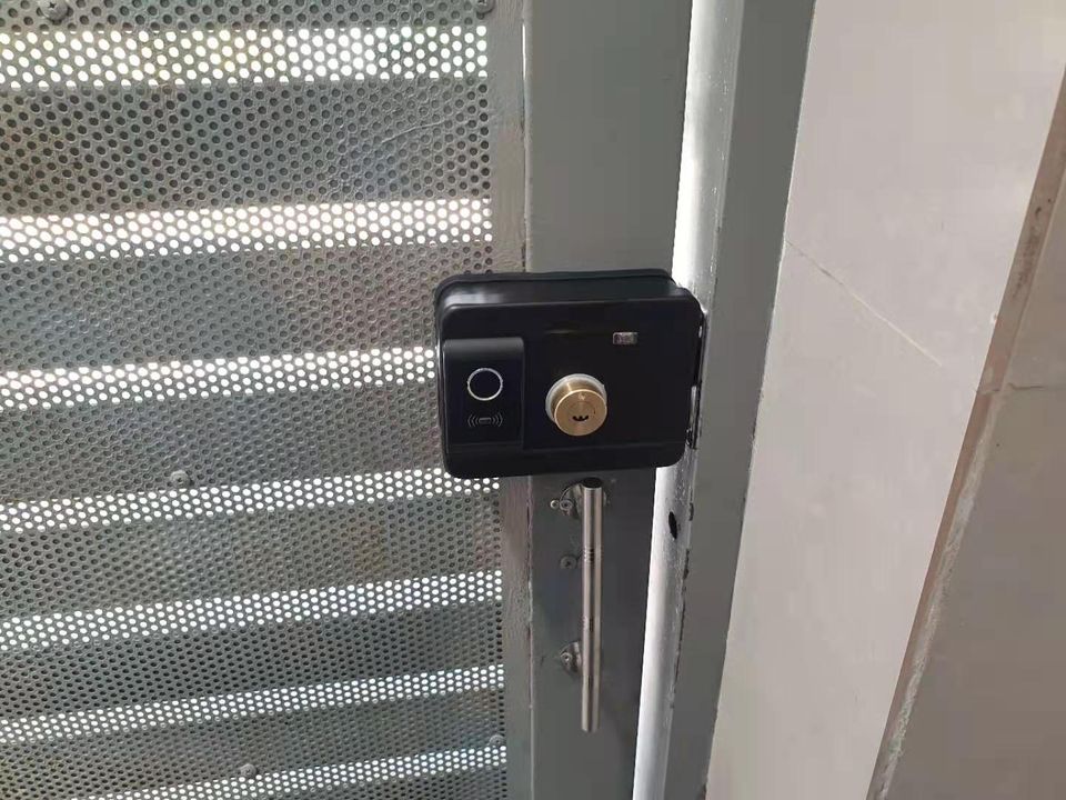 Khoá thông minh 5A DS3000 thích hợp lắp đặt cửa cổng nhiều kiến trúc nhà