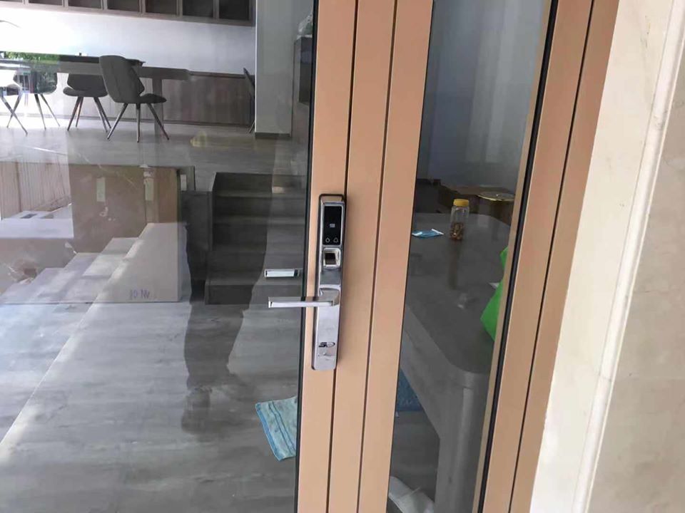 3. Khoá vân tay 5asystem 5A SBS5000 lắp đặt phù hợp nhiều kiến trúc nhà