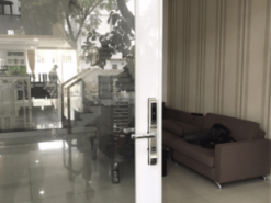 3. Khoá vân tay 5asystem 5A SBS5000 lắp đặt phù hợp nhiều kiến trúc nhà