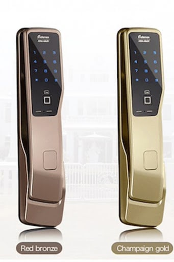 1. Khoá cửa vân tay Gateman Pass700 có thiết kế hiện đại, phù hợp lắp cửa chính