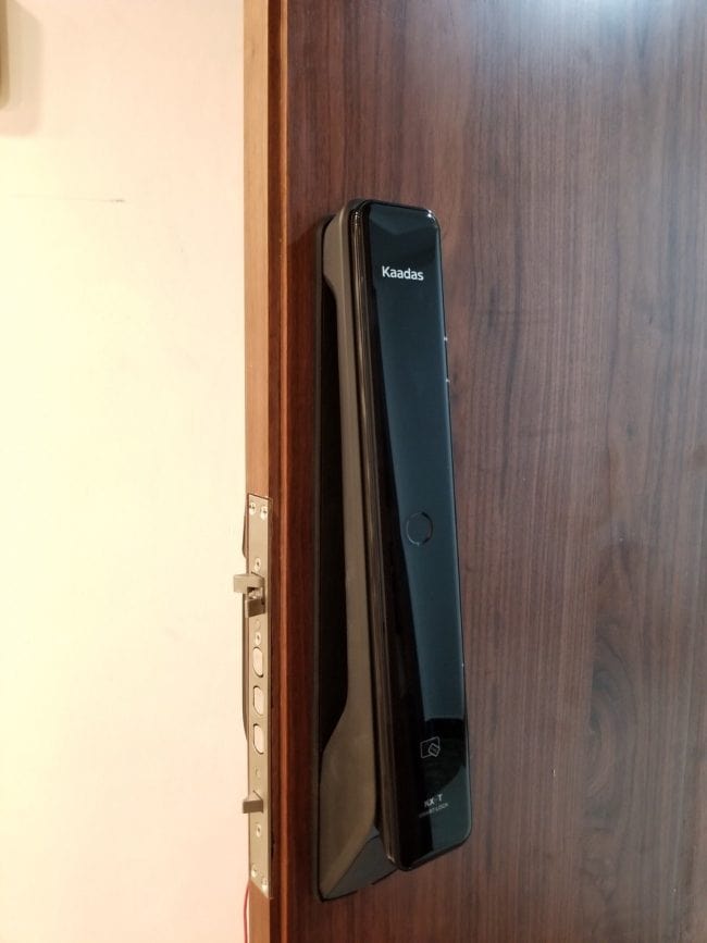 Lắp đặt khoá cửa vân tay Kaadas KX-T trên nhiều chất liệu cửa