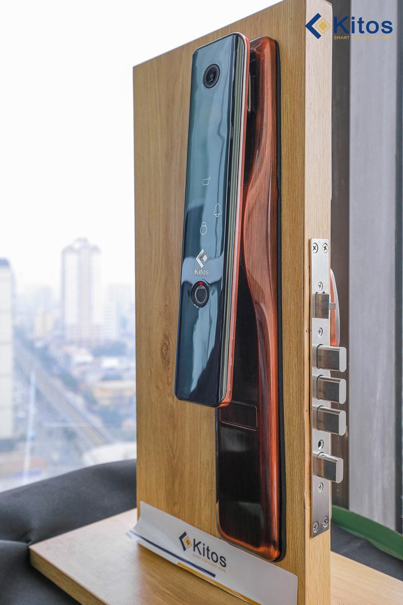 4. Khoá mã số, thẻ từ Kitos KT X5 lắp đặt phù hợp nhiều kiến trúc