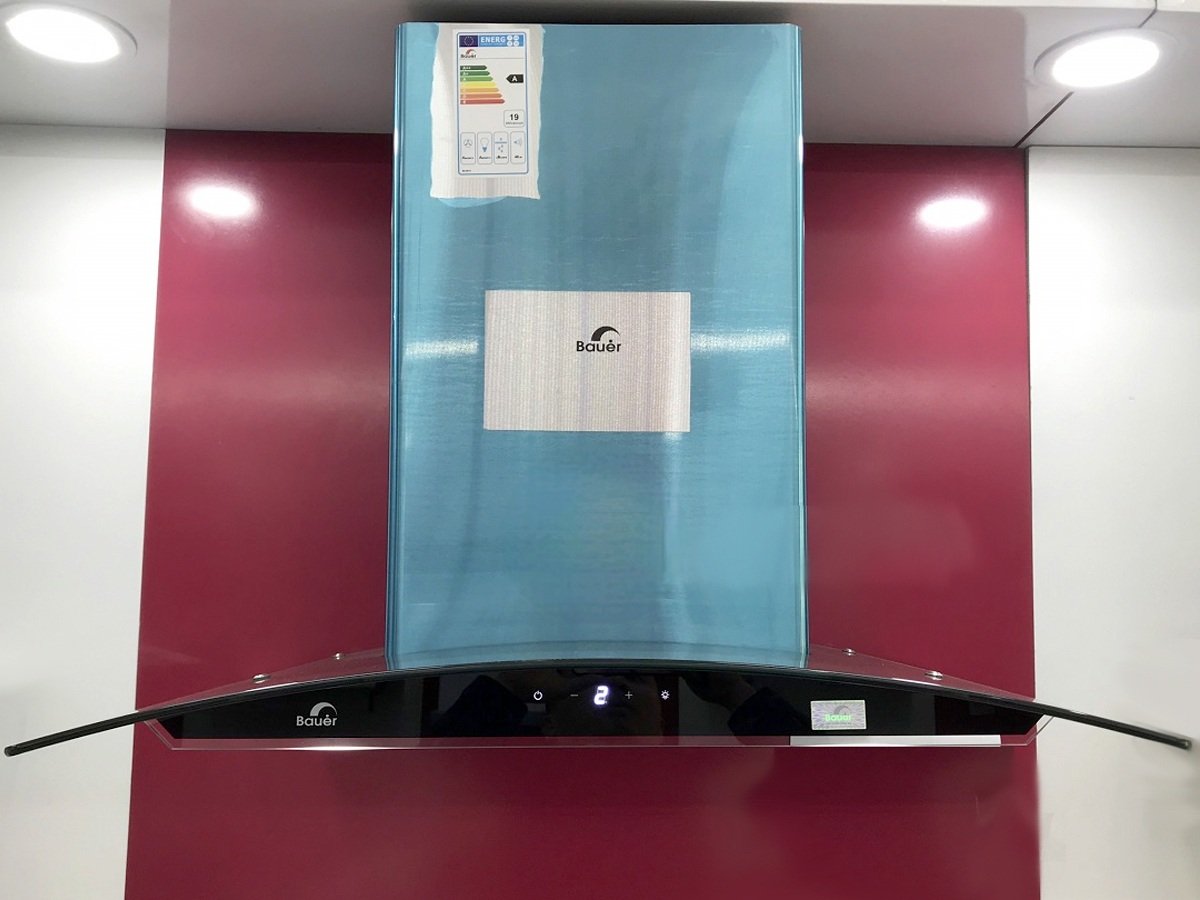 5. Máy hút mùi Bauer BC-70ECO có công suất hút khỏe, động cơ turbin đôi