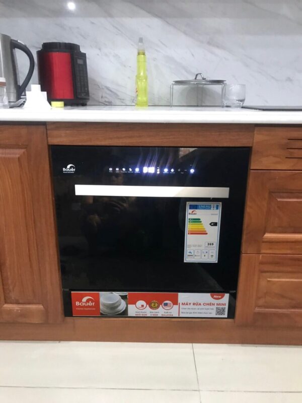 6. Bauer BW-2680F có thể lắp đặt âm tủ hoặc đặt độc lập