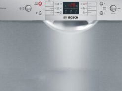 2. Các lồng rửa của Bosch SMS63L08EA được làm bằng thép không gỉ, thuận tiện cho việc xếp bát dĩa