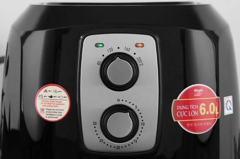 Bảng điều khiển núm vặn dễ sử dụng