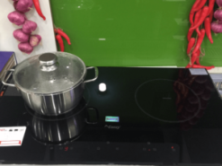 Khung vỏ bếp từ Canzy CZ-3002SS thiết kế chắc chắn