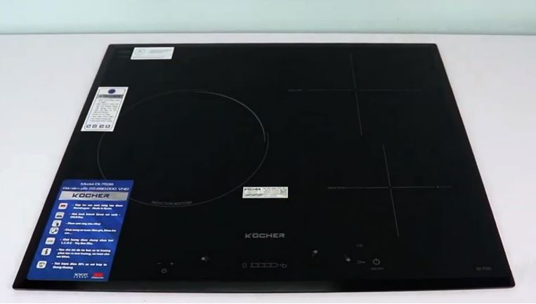 Bếp từ Kocher DI-753S là mẫu bếp từ vuông 3 bếp