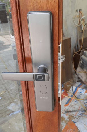6. Khóa mã số Bosch ID 30BKB trang bị tính năng công nghệ mật khẩu Ảo chống coppy, chống nhìn trộm