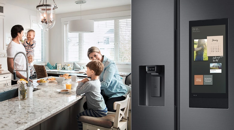 Trang bị tính năng nhắc việc và cập nhật thời tiết 