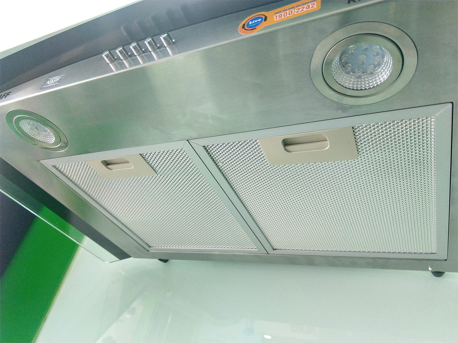 Máy hút mùi Kaff KF-GB905 11 7. Trang bị hệ thống đèn Led tiện dụng