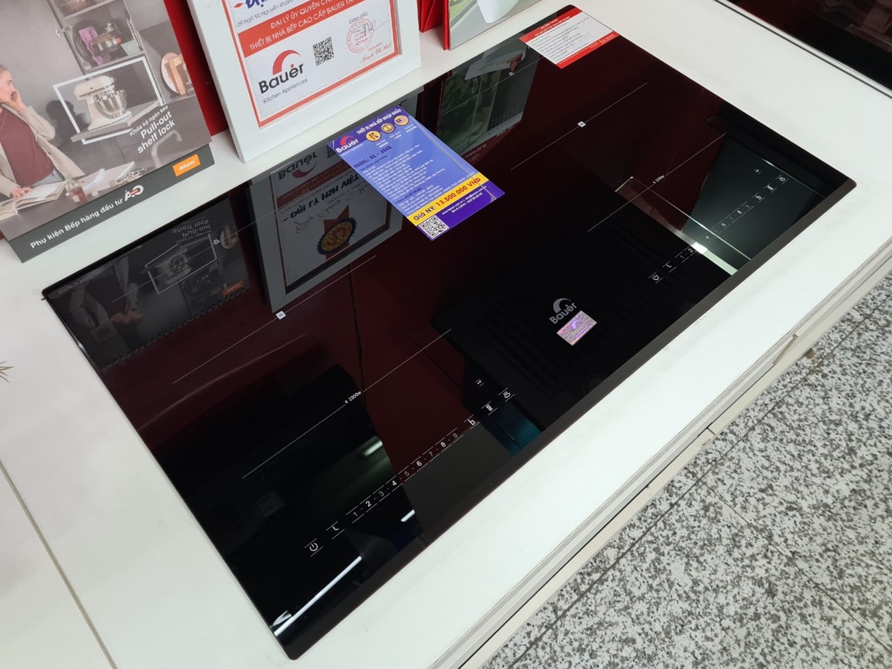 5. Bếp từ Bauer BE 36SS gồm 2 vùng nấu linh hoạt với tổng công suất 4600W