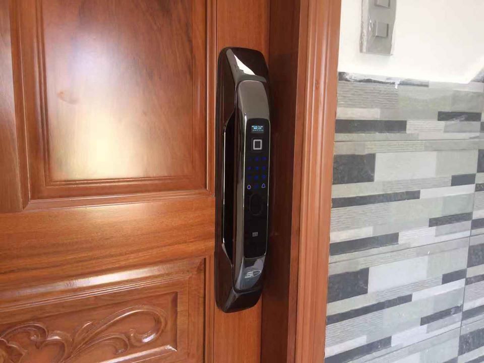 Lắp đặt khoá phù hợp cho nhiều kiến trúc nhà