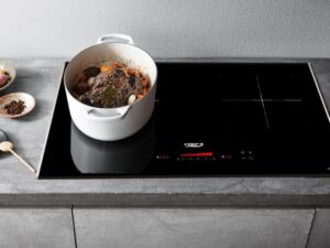 1. Bếp từ Chefs Chefs EH-DIH866G gồm 2 vùng nấu với tổng công suất 3600W