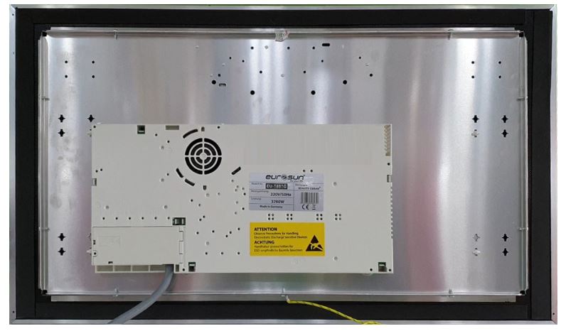 4. Bếp từ Eurosun sử dụng chất liệu thép trắng cao cấp