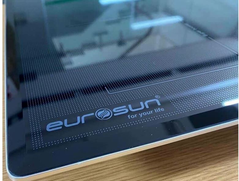Bếp từ Eurosun EU-T905G vẫn sử dụng mặt kính Schott Ceran