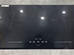 1. Bếp từ Lorca LCI 809D gồm 2 vùng nấu với tổng công suất 3700W