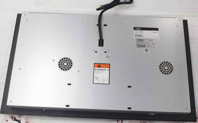 Bếp từ Munchen GM292IN 6 2. Khung vỏ bếp Munchen GM292IN được được sản xuất chế tạo với chất liệu tôn mạ kém sáng bóng