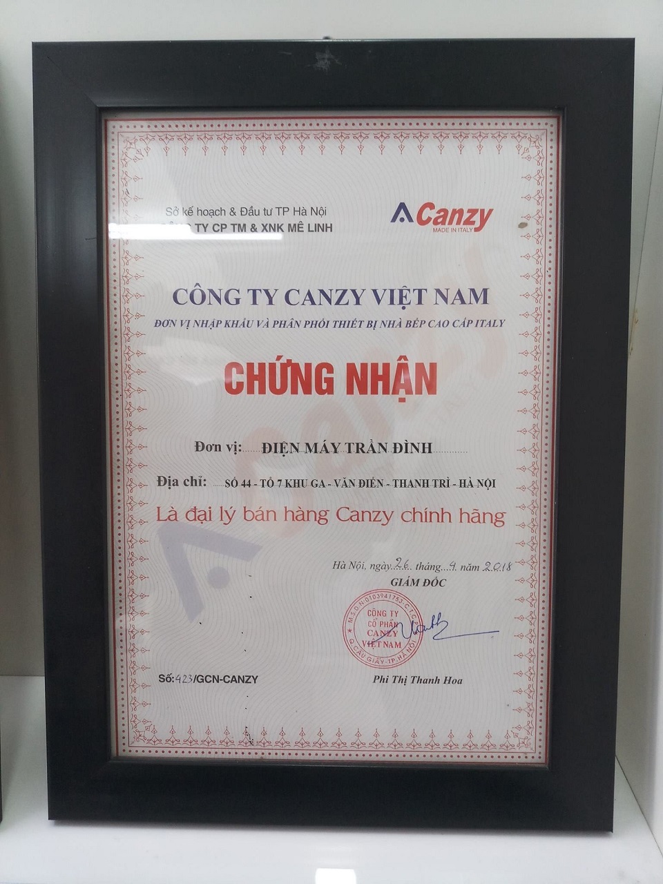 1.Mua máy hút mùi Canzy CZ 890G giá rẻ, chính hãng ở đâu ?