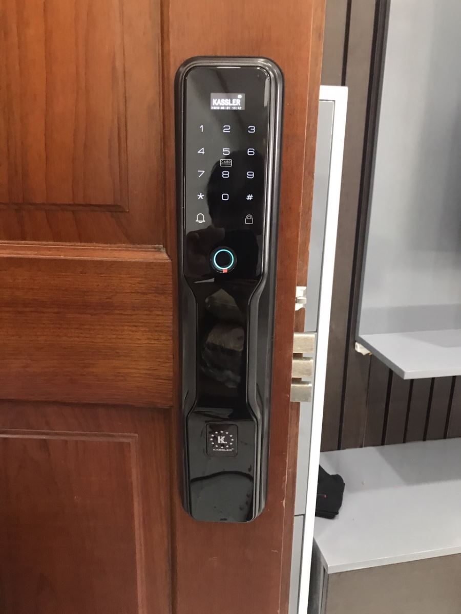 Khoá vân tay Kassler KL-868 lắp đặt cho nhiều kiến trúc nhà và chất liệu cửa