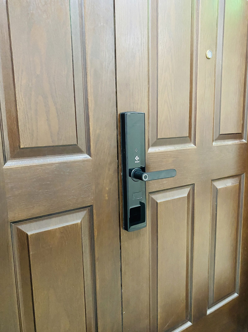 Khoá cửa vân tay Kitos KT-A30R 5 Khoá thông minh Kitos KT A30R sử dụng cho nhiều kiến trúc trên nhiều chất liệu cửa
