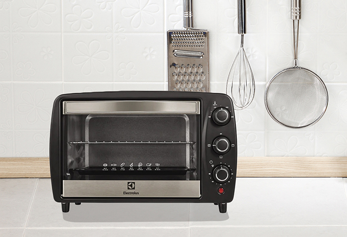 1. Thiết kế hiện đại, sang trọng của Electrolux EOT3805K. 