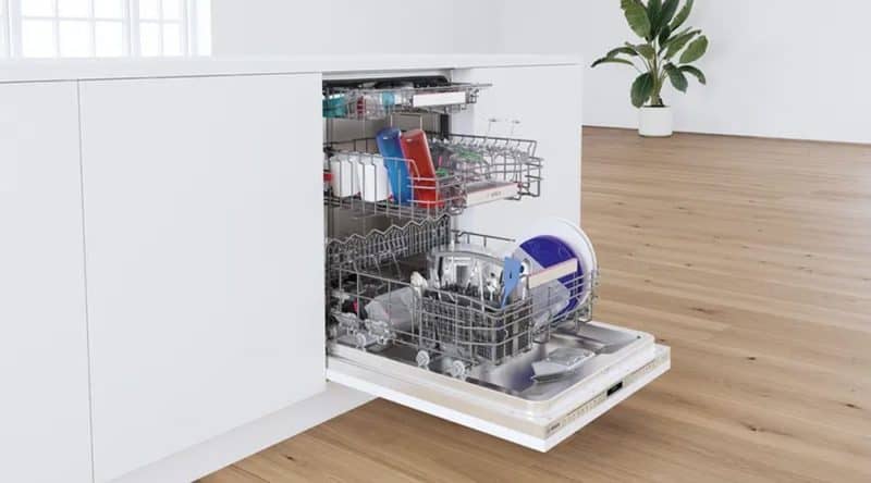 Hệ thống trượt tối ưu hóa máy Rửa Chén Bosch SMI8YCS03E