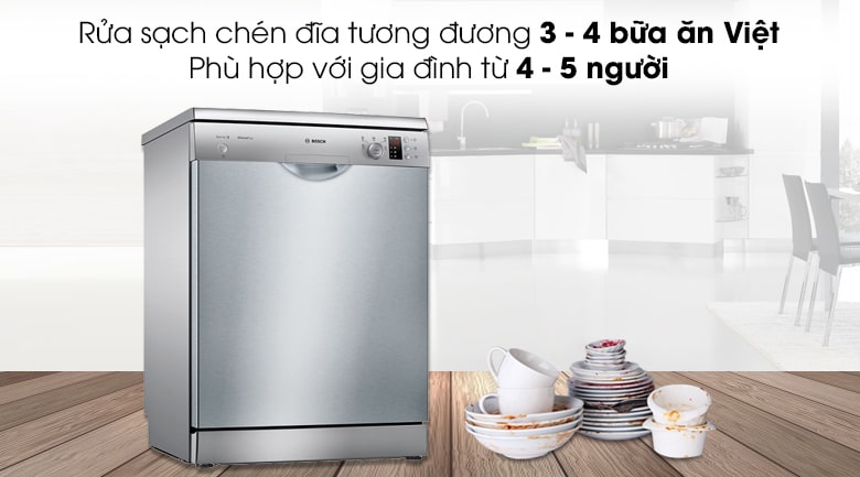 Máy rửa bát độc lập Bosch SMS25DI05E 4 1. Công suất rửa sạch cho 3 - 4 bữa ăn cho gia đình Việt từ 4 - 5 người (12 bộ)