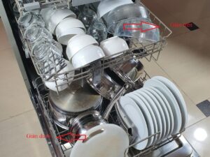 3. Máy rửa bát Texgio TG-W60F966 với 3 giàn rửa tiện ích người dùng