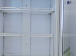 Dễ dàng điều chỉnh khay kệ tiện lợi