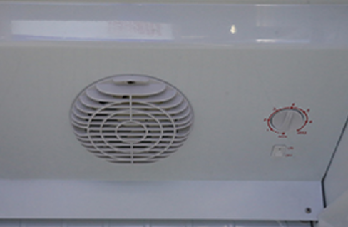 Tủ mát Sanaky 400 lít VH408K 7 Tủ mát Sanaky VH408K sử dụng quạt đảo nhiệt làm lạnh hiệu quả