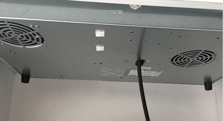 Bếp từ Canzy CZ 3002SI 5 Khung vỏ bếp chắc chắn, đảm bảo an toàn