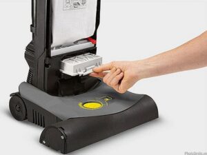 may hut bui karcher cv 38 2 adv