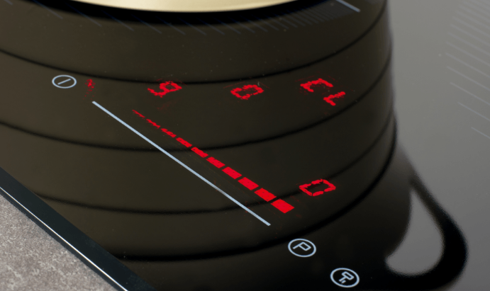 Bảng điều khiển bếp từ chung và riêng