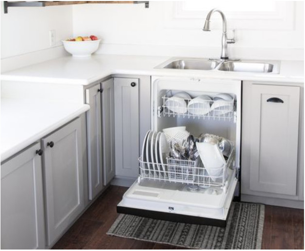 Dấu hiệu để biết máy rửa bát Electrolux bị đọng nước