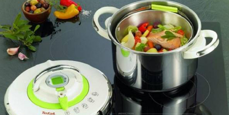 Sai lầm thường gặp khi sử dụng bếp hồng ngoại 6 Sử dụng dụng cụ nấu ăn đặt lên mặt bếp.