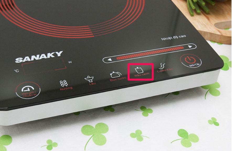 Sử dụng chế độ nấu súp/nấu canh của bếp hồng ngoại